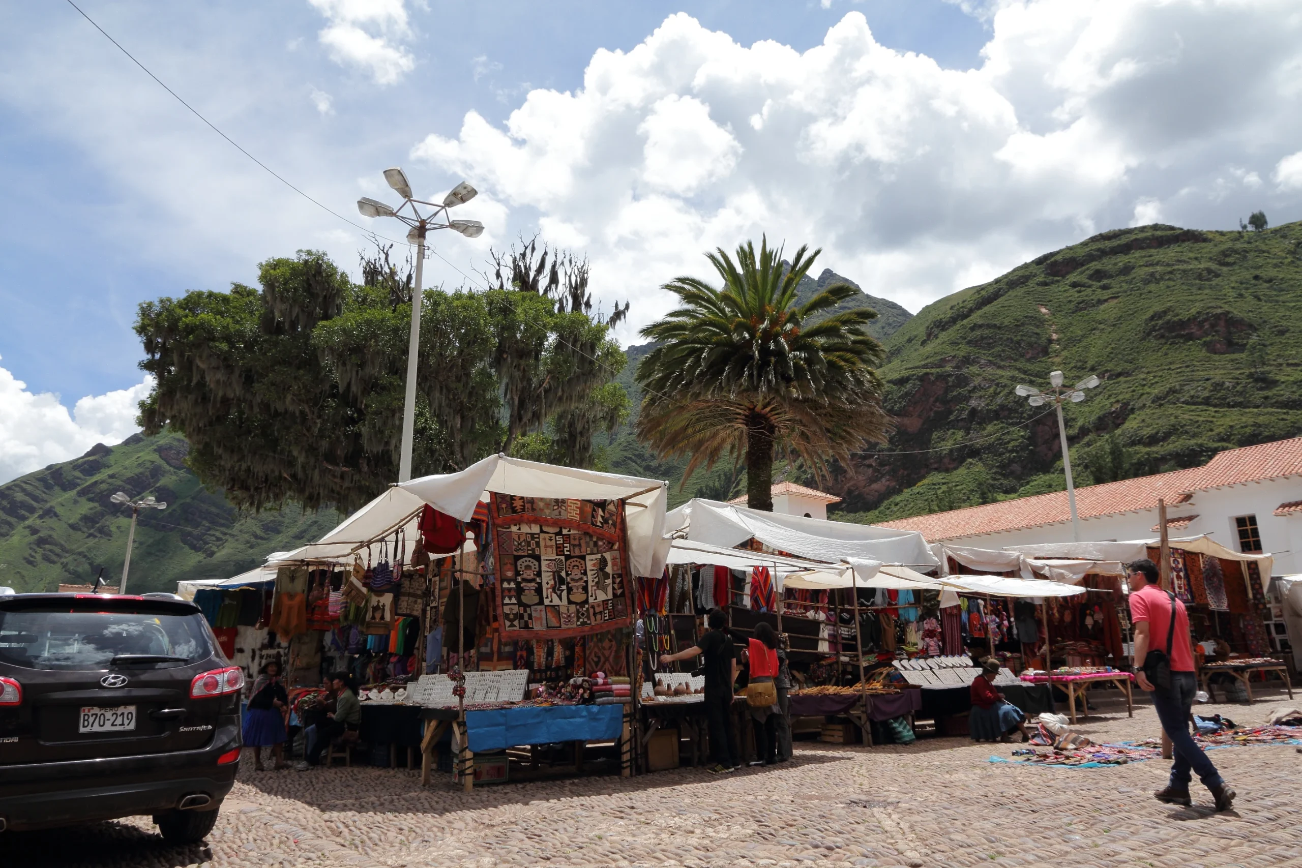 pisac market