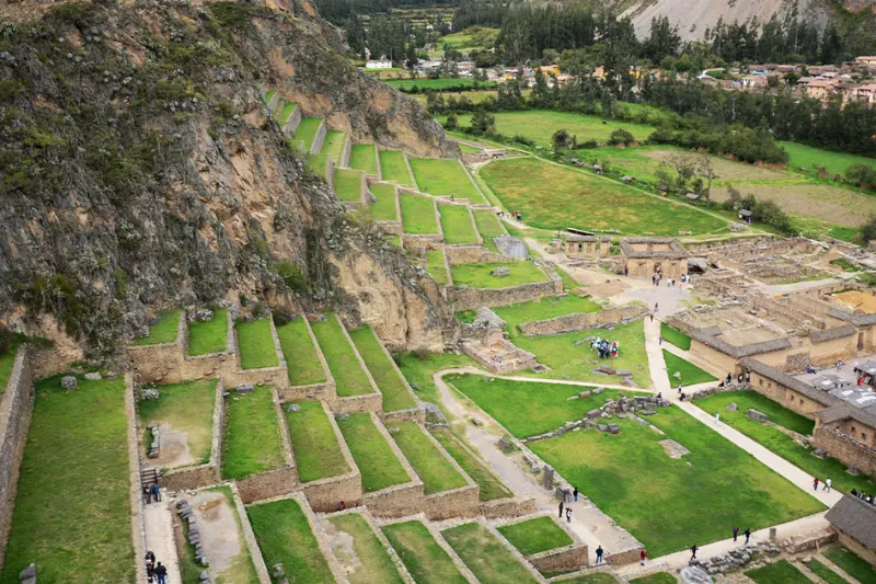 ollantaytambo ruins