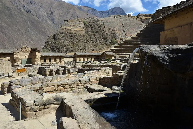 ollantaytambo ruins