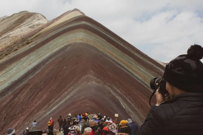 rainbow mountain peru
