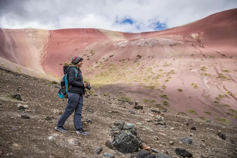 rainbow mountain peru